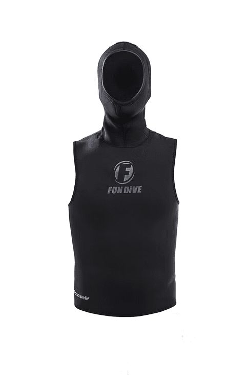 Roupa de neoprene (wetsuit) utilizada nos cursos da Búzios Divers
